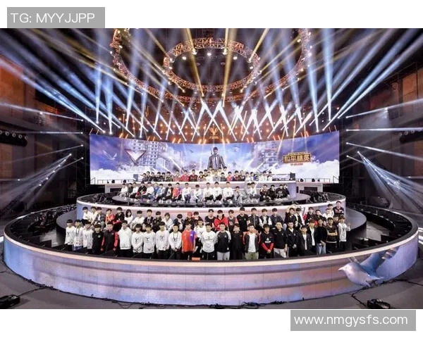 FPX在和平精英总决赛中的战术转型与团队协作深度解析